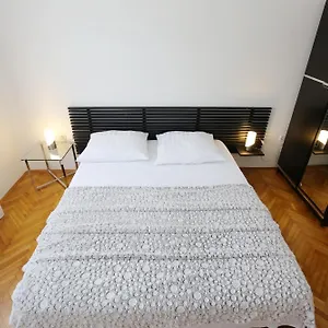 Apartments Sukosan Sukošan