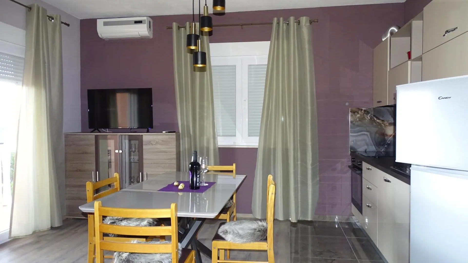 Apartments Luna Sukosan Croatia