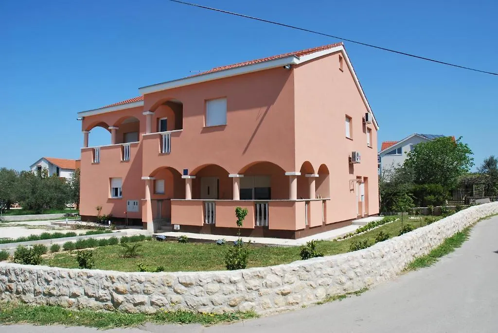 Apartments Luna Sukošan